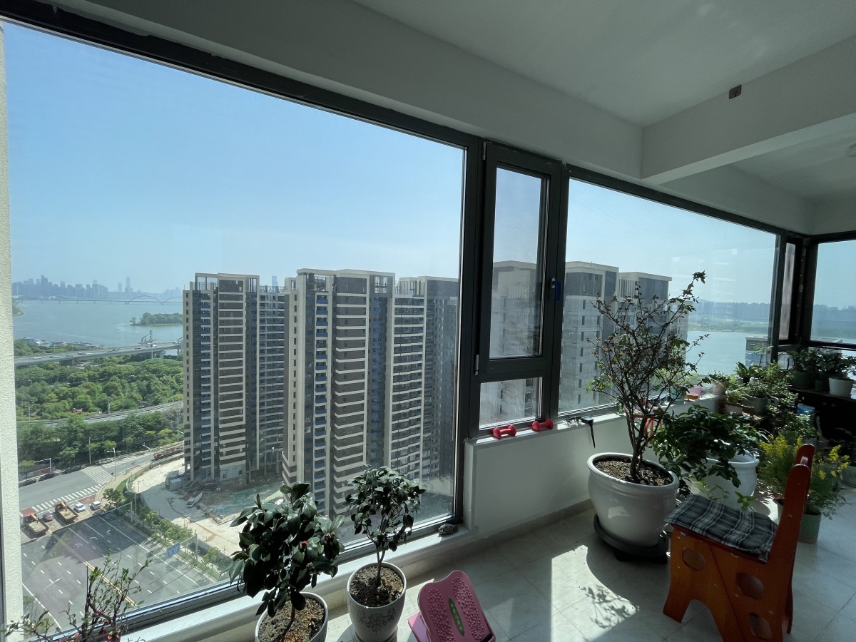 極景E3靜音窗